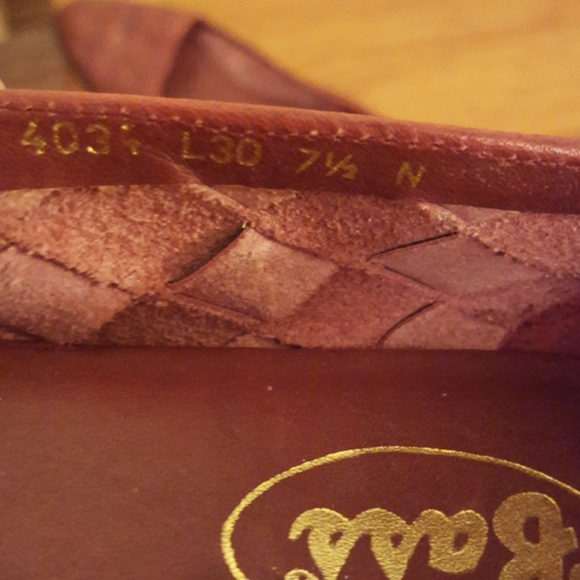 Vintage Braided Leather Flats - Picture 2 of 2